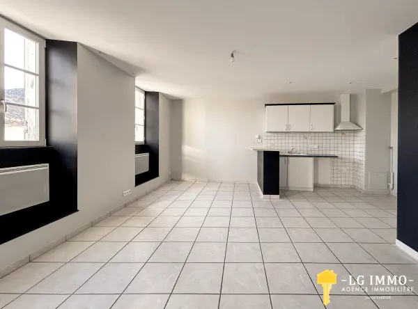 Gémozac 17260 – Vente appartement 3&nbsp;pièces 2&nbsp;chambres