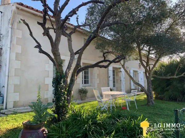 Saint-Dizant-du-Gua 17240 – Vente maison/villa 6&nbsp;pièces 5&nbsp;chambres