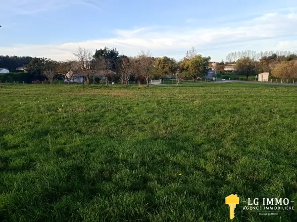 Courpignac 17130 – Vente terrain