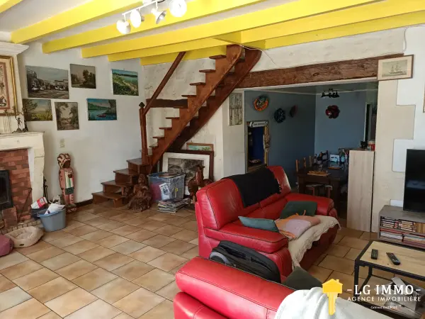 Nieul-le-Virouil 17150 – Vente maison/villa 8&nbsp;pièces 3&nbsp;chambres