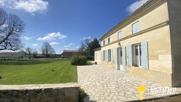 Champagnolles 17240 – Vente maison/villa 7&nbsp;pièces 5&nbsp;chambres