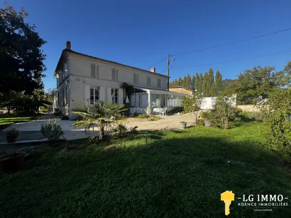 Mirambeau 17150 – Vente maison/villa 8&nbsp;pièces 6&nbsp;chambres