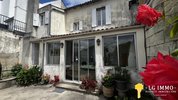 Mirambeau 17150 – Vente maison/villa 7&nbsp;pièces 5&nbsp;chambres