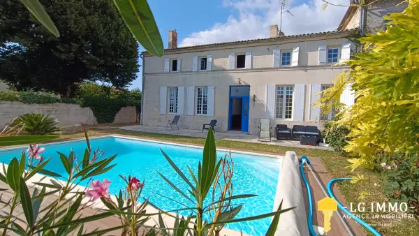 Villars-en-Pons 17260 – Vente maison/villa 7&nbsp;pièces 5&nbsp;chambres