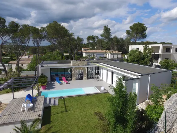 Nîmes 30000 – Vente maison/villa 5&nbsp;pièces 3&nbsp;chambres