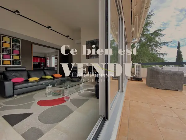 Nîmes 30900 – Vente appartement 5&nbsp;pièces 3&nbsp;chambres