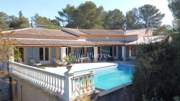 Nîmes 30000 – Vente maison/villa 4&nbsp;pièces 3&nbsp;chambres