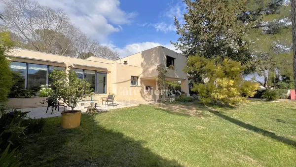 Nîmes 30000 – Vente maison/villa 4&nbsp;pièces 3&nbsp;chambres