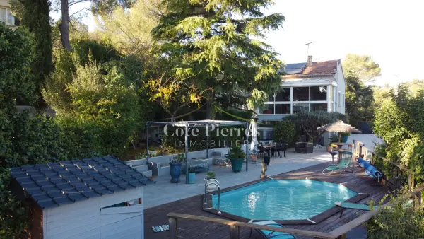 Nîmes 30000 – Vente maison/villa 6&nbsp;pièces 4&nbsp;chambres