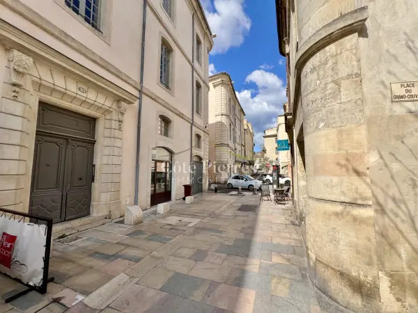 Nîmes 30000 – Vente immeuble