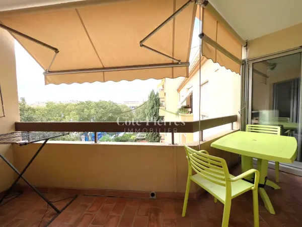 Nîmes 30000 – Location appartement 2&nbsp;pièces 1&nbsp;chambre