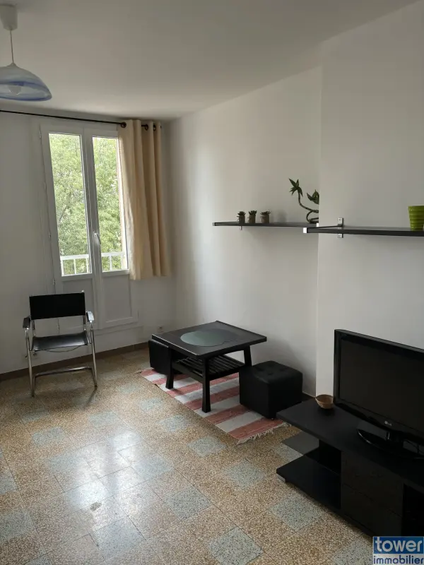 Marseille 13009 – Location appartement 3&nbsp;pièces 2&nbsp;chambres