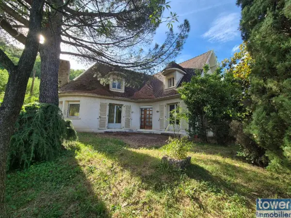 Villefranche-de-Rouergue 12200 – Vente maison/villa 6&nbsp;pièces 3&nbsp;chambres