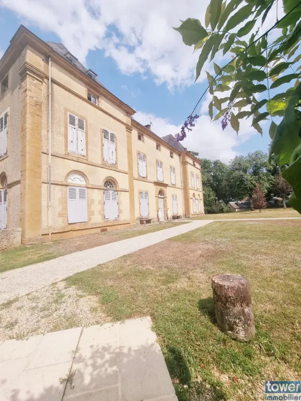 Martel 46600 – Vente appartement 4&nbsp;pièces 3&nbsp;chambres