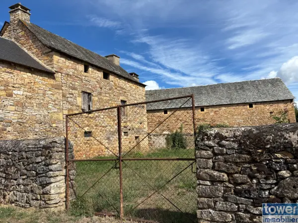 Vimenet 12310 – Vente maison/villa 5&nbsp;pièces 4&nbsp;chambres