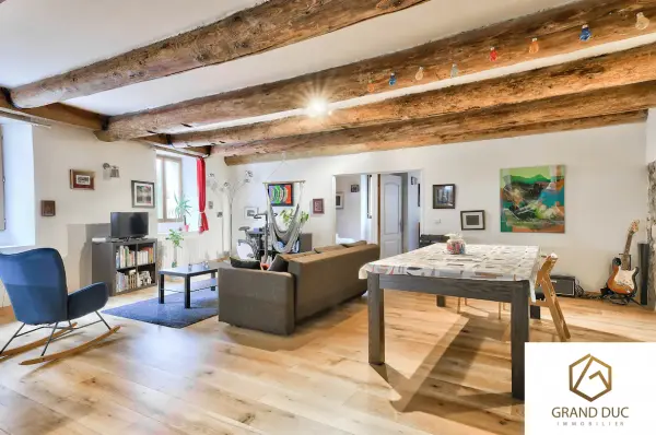 Marseille 13002 – Location loft/atelier/surface 3&nbsp;pièces 2&nbsp;chambres