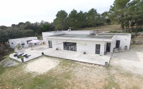 Nîmes 30900 – Vente maison/villa 6&nbsp;pièces 4&nbsp;chambres