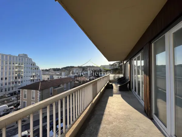 Nîmes 30900 – Vente appartement 4&nbsp;pièces 3&nbsp;chambres