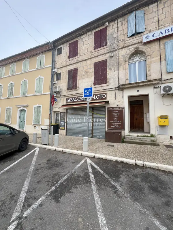 Manduel 30129 – Vente local