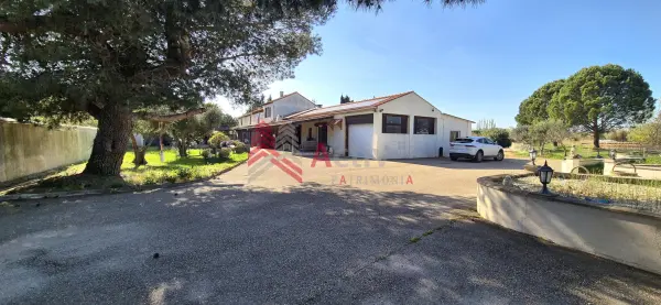 Arles 13200 – Vente maison/villa 9&nbsp;pièces 4&nbsp;chambres