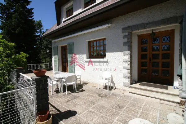 Aurec-sur-Loire 43110 – Vente maison/villa 9&nbsp;pièces 6&nbsp;chambres