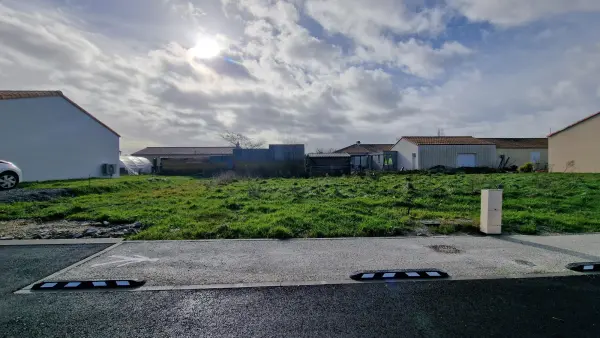 Bois-de-Céné 85710 – Vente terrain