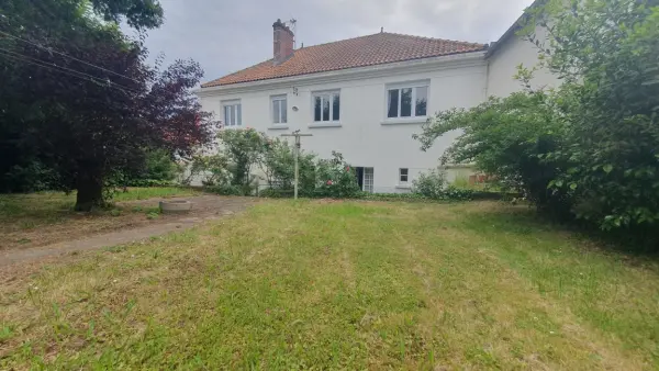 Paulx 44270 – Vente maison/villa 9&nbsp;pièces 3&nbsp;chambres