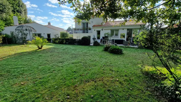 Challans 85300 – Vente maison/villa 6&nbsp;pièces 3&nbsp;chambres