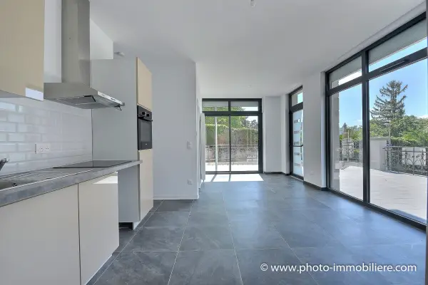 Riedisheim 68400 – Vente immeuble 18&nbsp;pièces