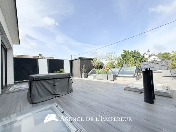 Rueil-Malmaison 92500 – Vente maison/villa 7&nbsp;pièces 6&nbsp;chambres