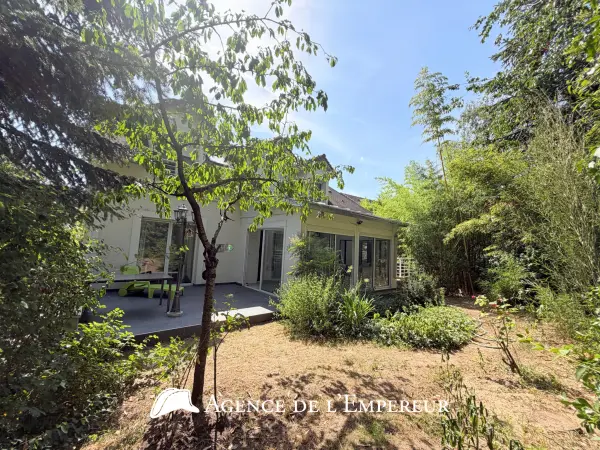 Rueil-Malmaison 92500 – Vente maison/villa 10&nbsp;pièces 7&nbsp;chambres