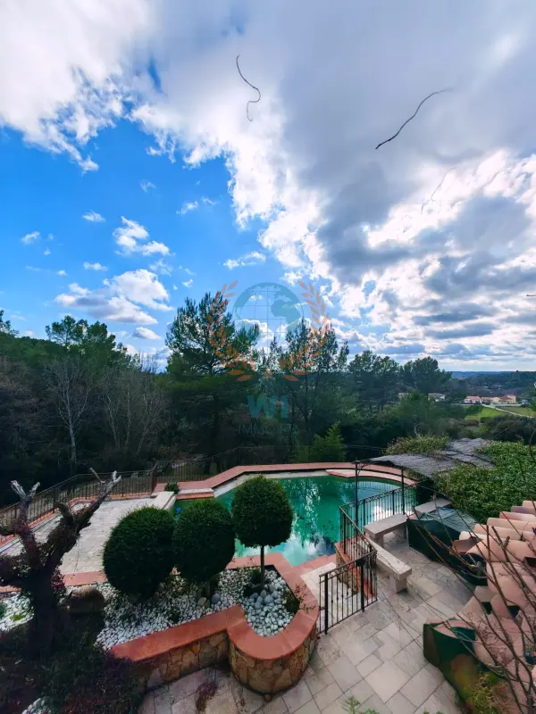Flayosc 83780 – Vente maison/villa 7&nbsp;pièces 5&nbsp;chambres