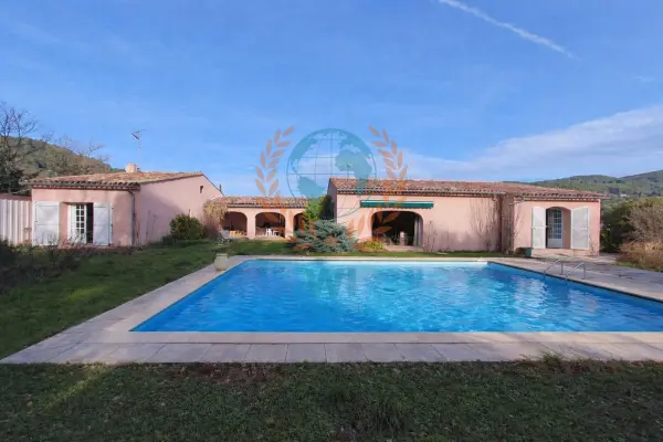 Draguignan 83300 – Vente maison/villa 6&nbsp;pièces 4&nbsp;chambres