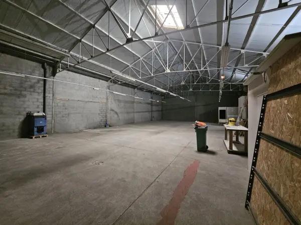 Saint-Barthélemy-d&rsquo;Anjou 49124 – Location local