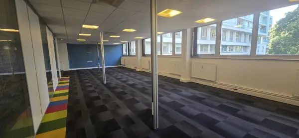 Angers 49100 – Vente bureaux
