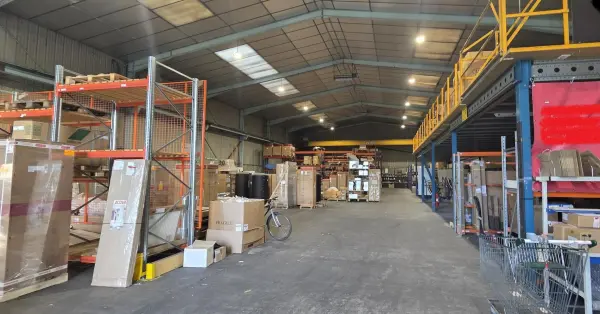 Saint-Barthélemy-d&rsquo;Anjou 49124 – Location local