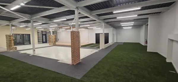 Angers 49100 – Vente local