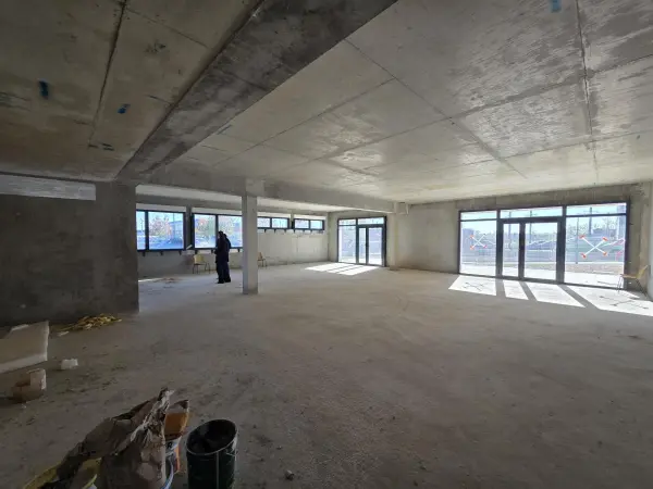 Angers 49100 – Vente local