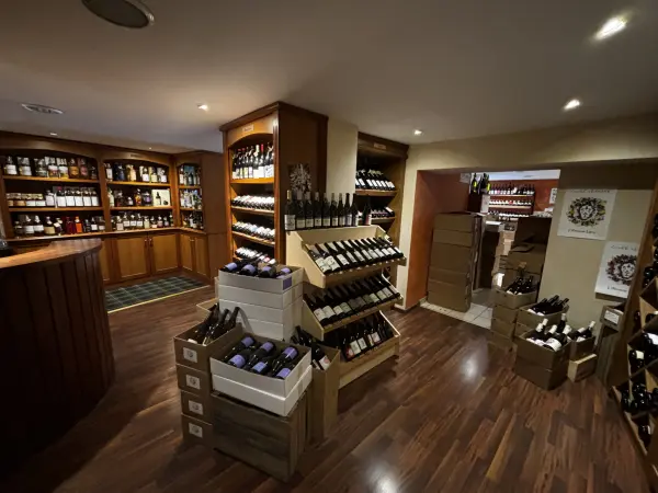 Angers 49100 – Vente local