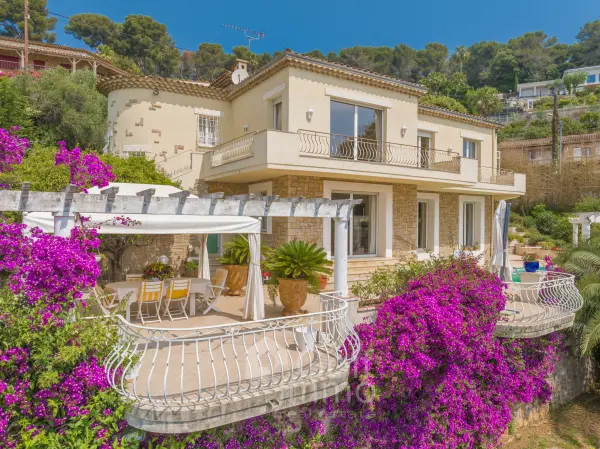 Vallauris 06220 – Vente maison/villa 6&nbsp;pièces 4&nbsp;chambres