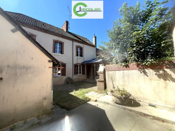 Sceaux-sur-Huisne 72160 – Vente maison/villa 4&nbsp;pièces 3&nbsp;chambres