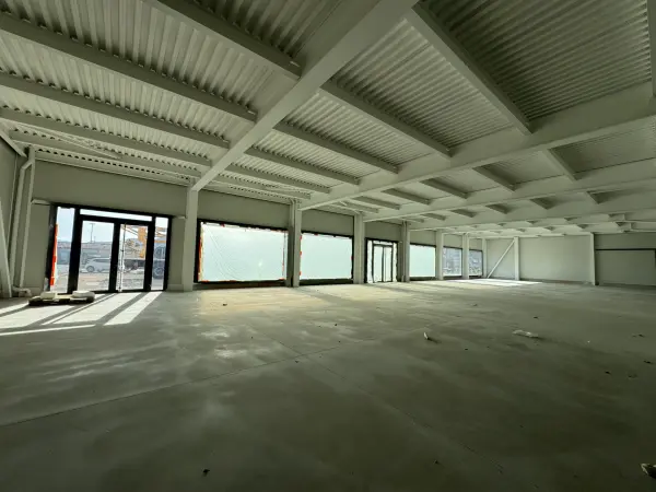 Le Luc 83340 – Location local