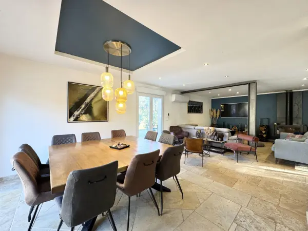 Le Cannet-des-Maures 83340 – Vente maison/villa 7&nbsp;pièces 5&nbsp;chambres