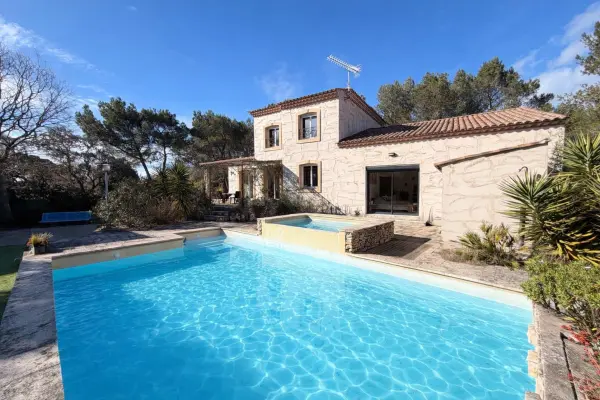 Nîmes 30000 – Vente maison/villa 5&nbsp;pièces 4&nbsp;chambres
