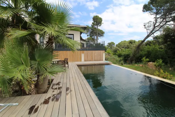 Nîmes 30000 – Vente maison/villa 5&nbsp;pièces 4&nbsp;chambres