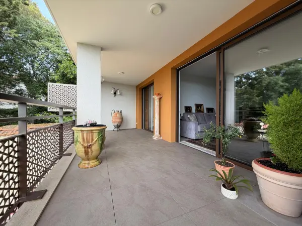 Nîmes 30000 – Vente appartement 5&nbsp;pièces 3&nbsp;chambres