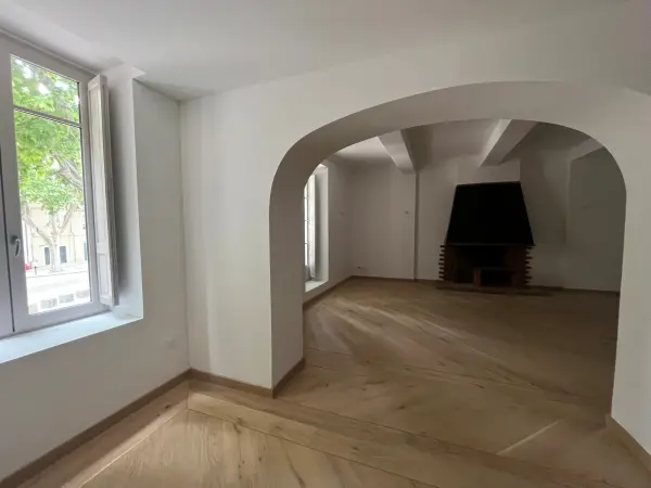 Nîmes 30000 – Vente appartement 5&nbsp;pièces 3&nbsp;chambres