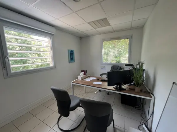 Nîmes 30900 – Vente bureaux