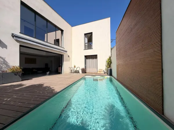 Nîmes 30900 – Vente maison/villa 5&nbsp;pièces 4&nbsp;chambres