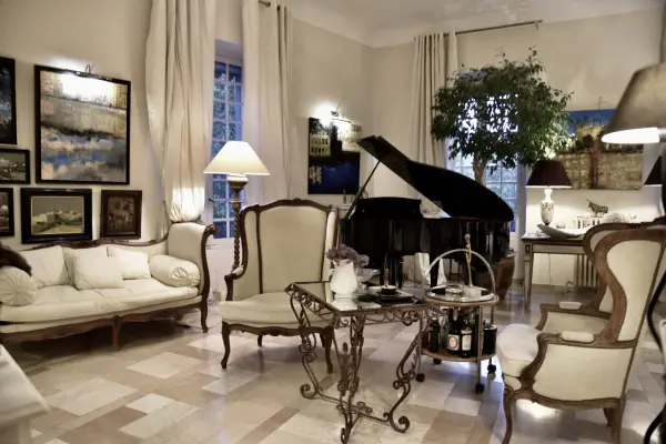 Nîmes 30000 – Vente appartement 6&nbsp;pièces 4&nbsp;chambres